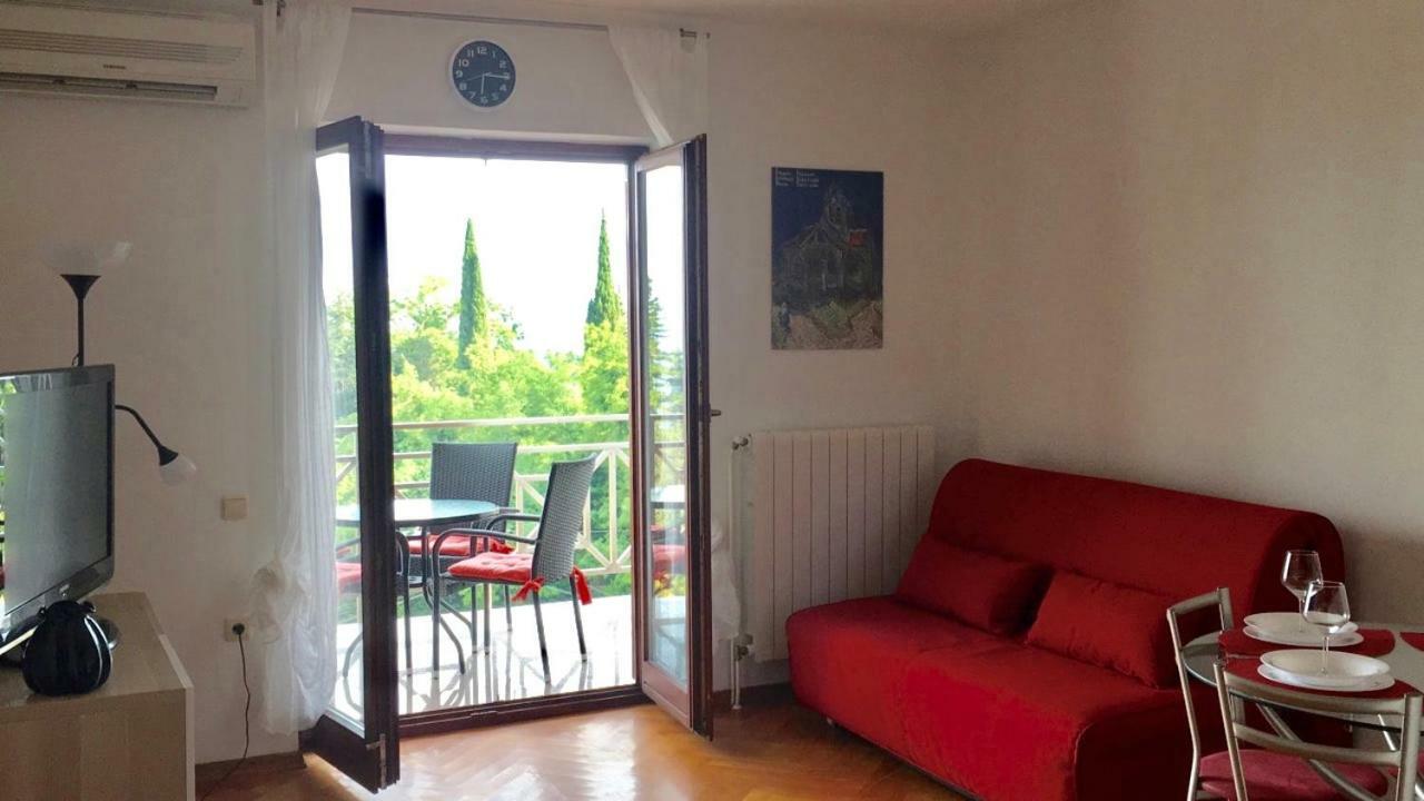 Apartment Lapov Ичичи Экстерьер фото